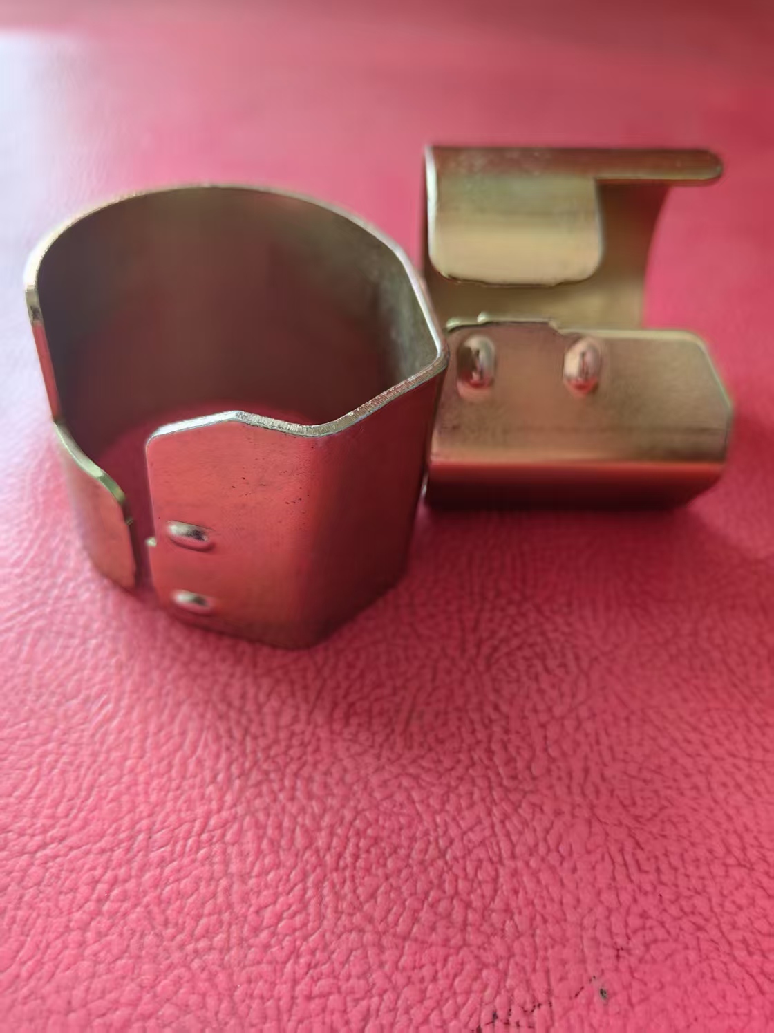 Custom input output blade manufacturing