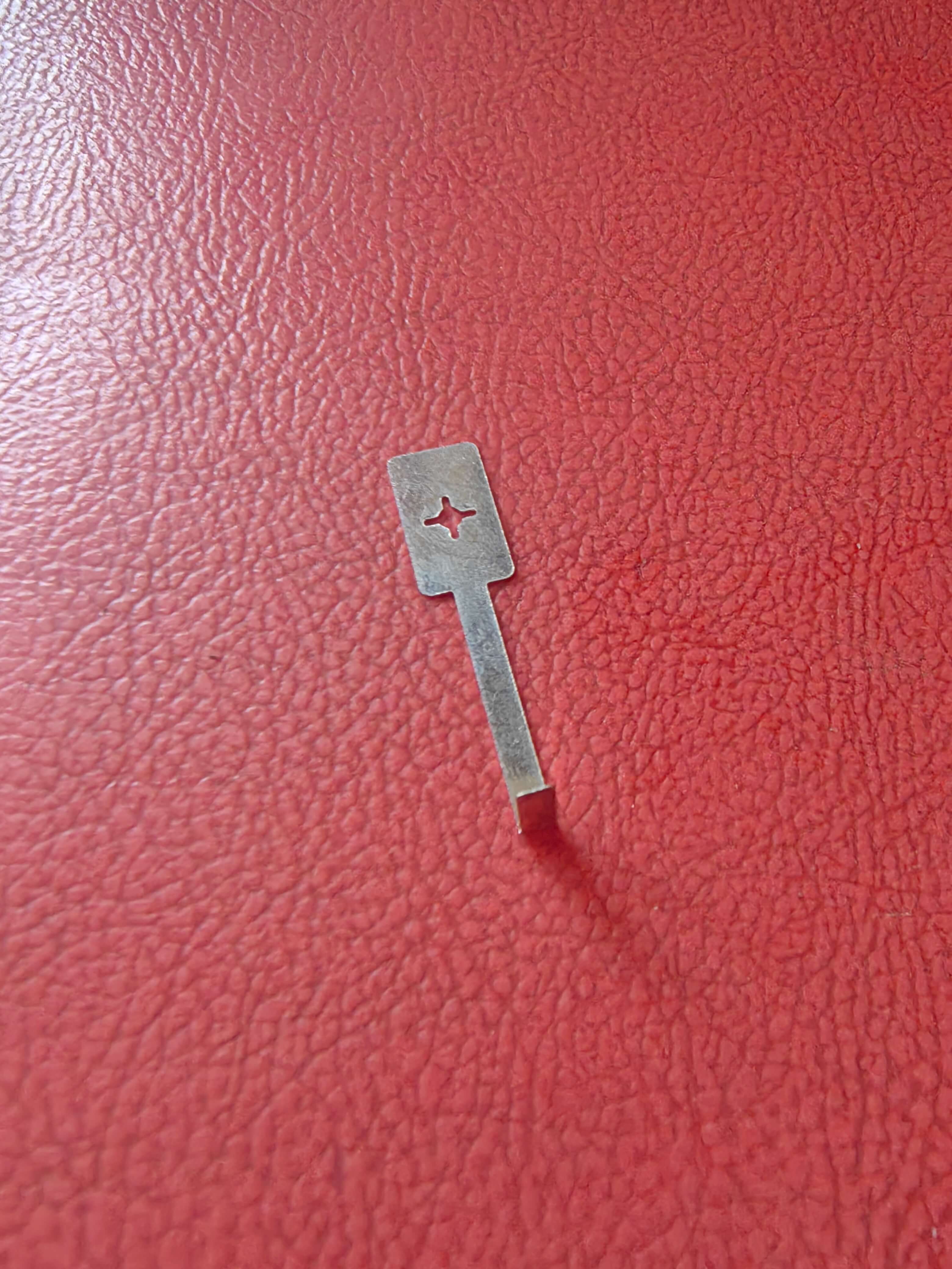 CNC machining of input output blades