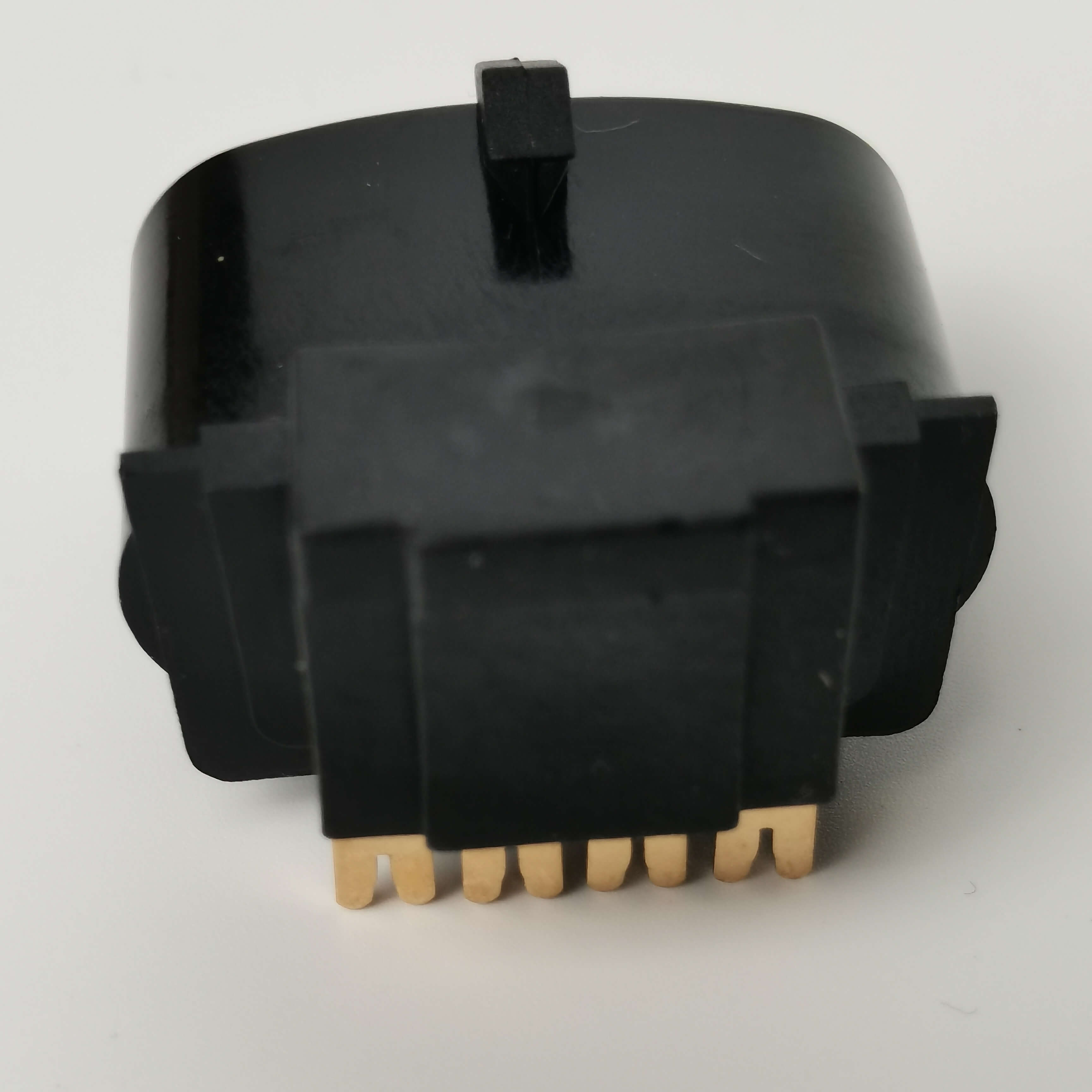 Automotive flame-retardant plastic components