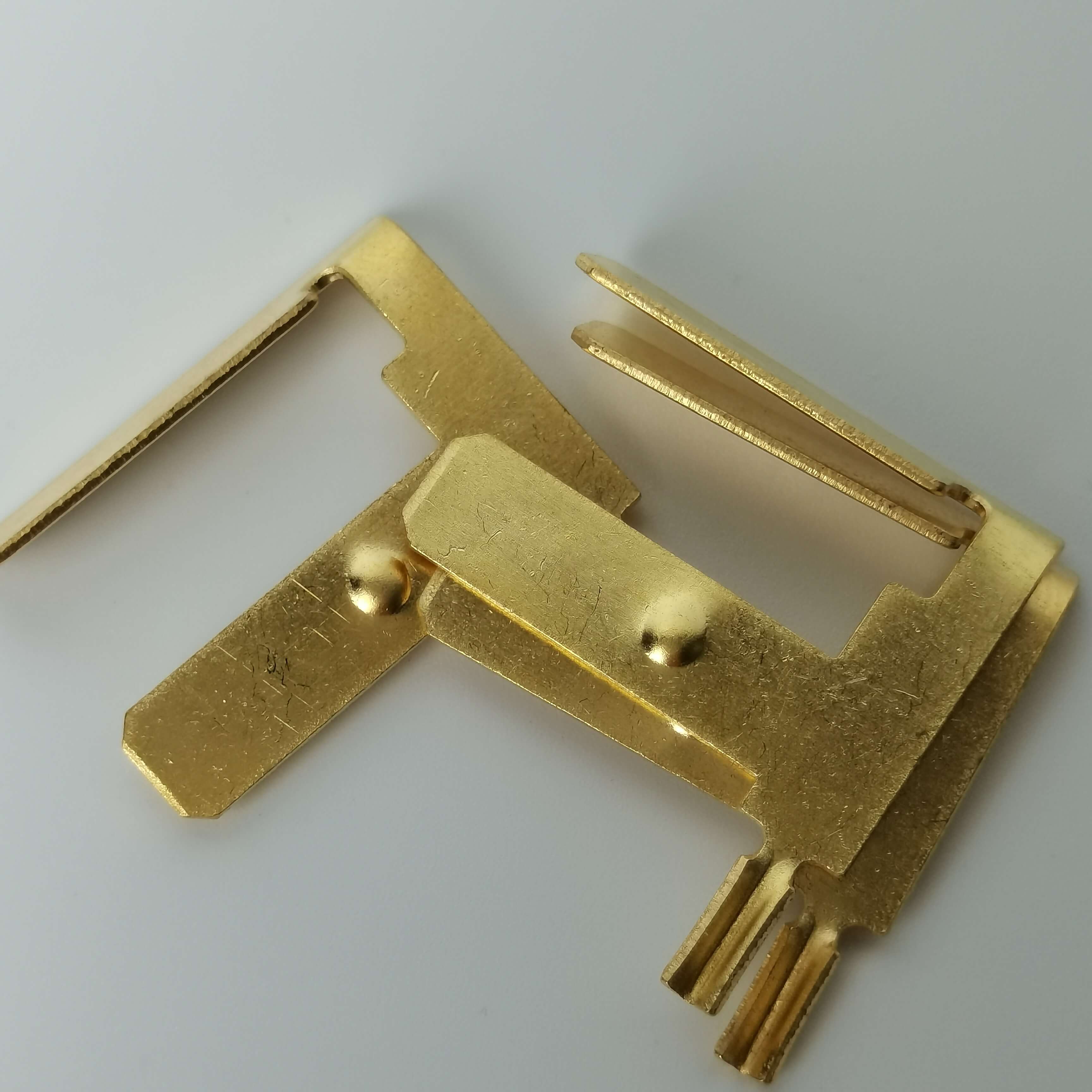 Battery contact plate manufacturing facility