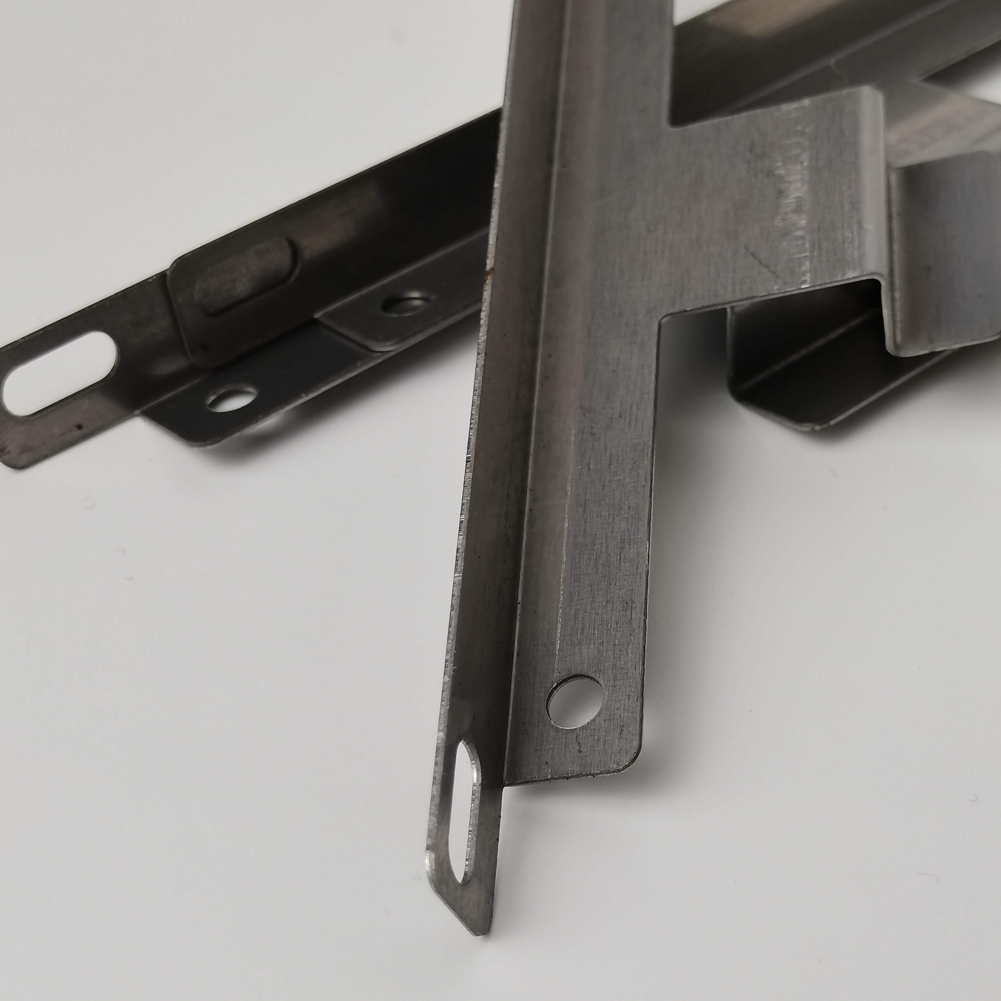 Precision CNC machined conductive terminals